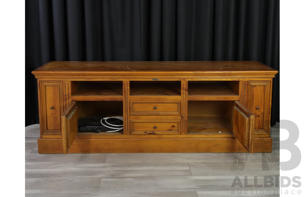 Modern Pine Sideboard by Beautfort