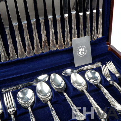 Grosvenor Silver Plate 57 PIece Flatware Set in Wooden Canteen