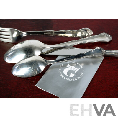 Grosvenor Silver Plate 57 PIece Flatware Set in Wooden Canteen