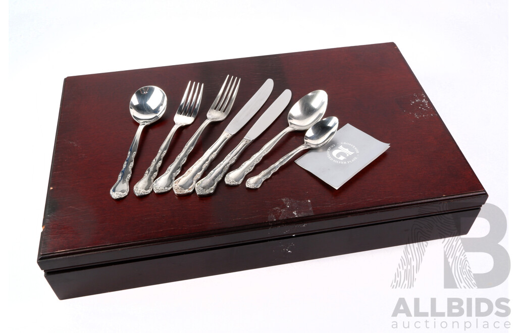 Grosvenor Silver Plate 57 PIece Flatware Set in Wooden Canteen