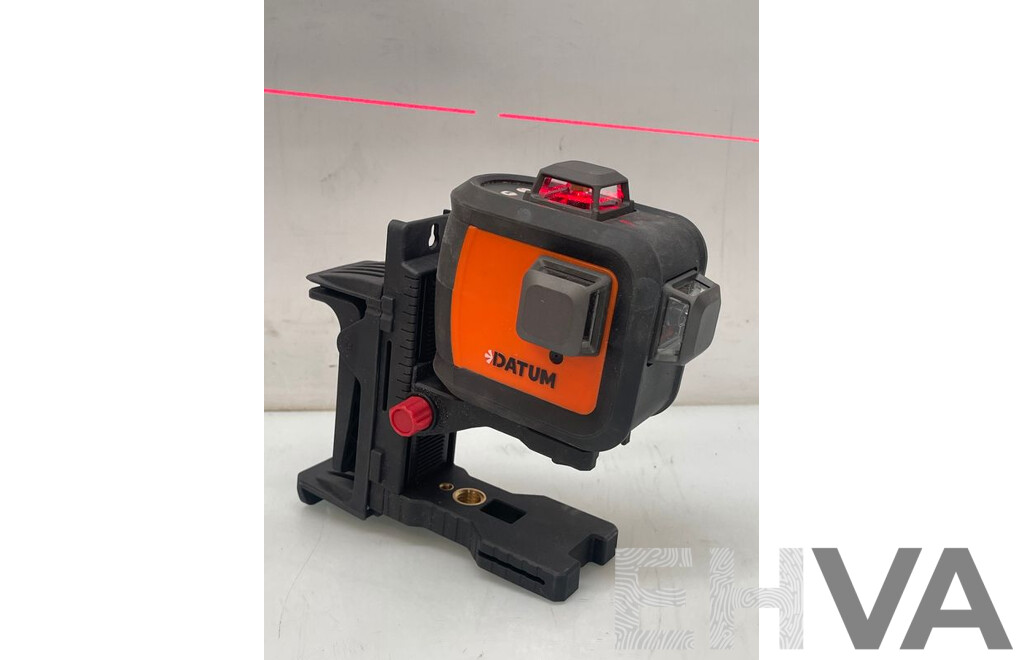 Datum 3 X 360° Multi Line Laser Level