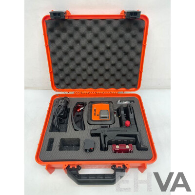 Datum 3 X 360° Multi Line Laser Level