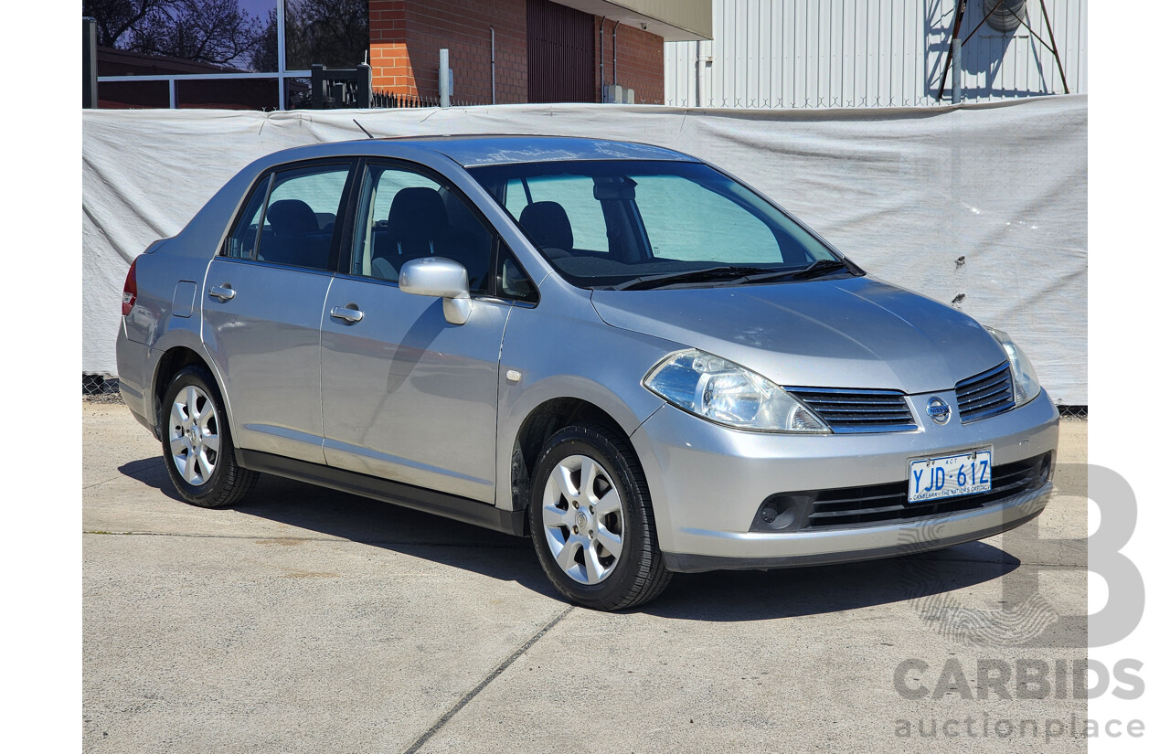 3/2009 Nissan Tiida ST-L C11 5d Hatchback Silver Or Chrome 1.8L