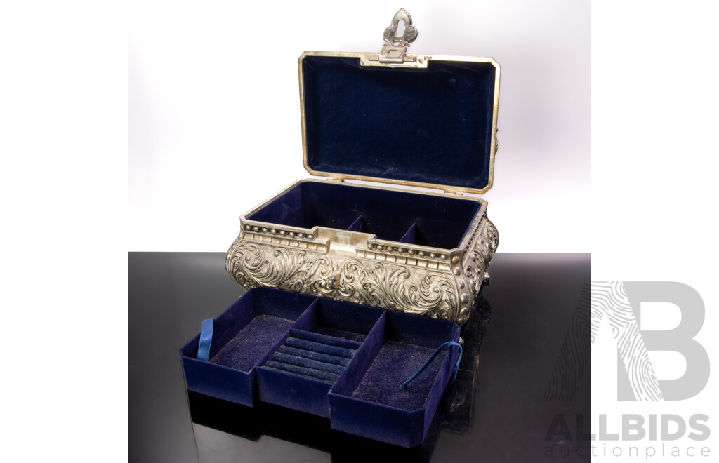 Roccoco-esque Metal Jewellery Lidded Casket with Lift Out Tray