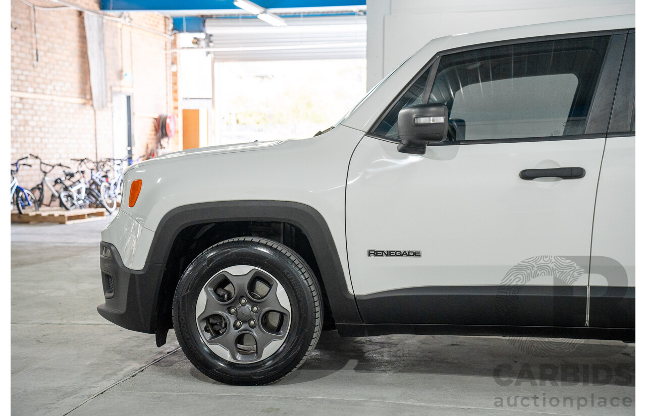 8/2016 Jeep Renegade Sport BU 4d Wagon Alpine White Turbo 1.4L