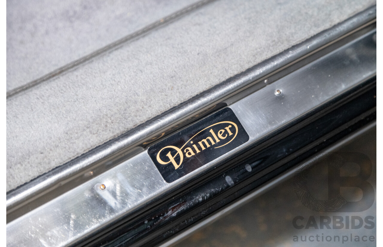 12/1988 Daimler DS420 4d Limousine Black w Gold Stripe 4.2L - 7 Seater