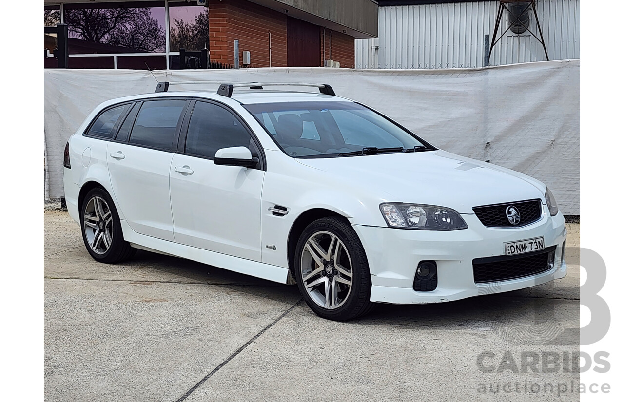 4/2012 Holden Commodore SV6 VE II MY12 4d Sportwagon White 3.6L