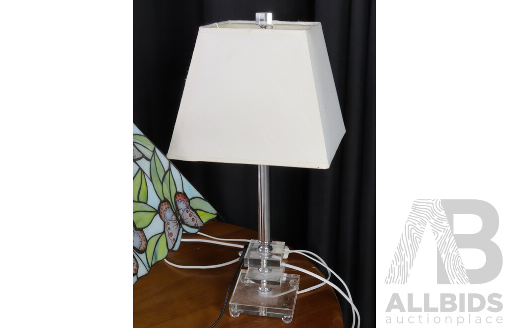 Tiffany Style Table Lamp with Two Modern Examples