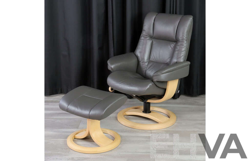 IMG Norway, Leather Recliner with Footstool