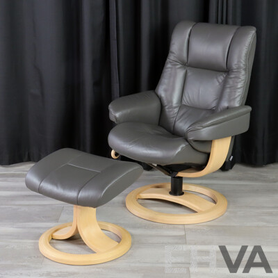 IMG Norway, Leather Recliner with Footstool