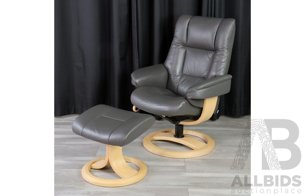 IMG Norway, Leather Recliner with Footstool