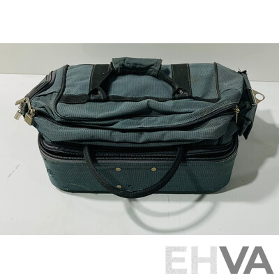 ELuggage Bag with 4 Lawn Bowls Balls