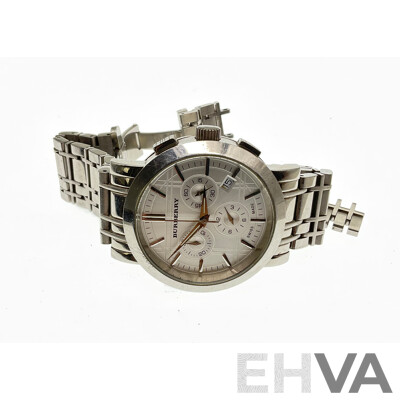 Burberry BU1372 Mens Swiss Made Watch
