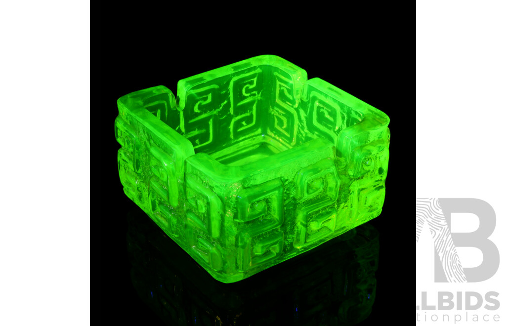 Retro Square Form Uranium Glass Ashtray