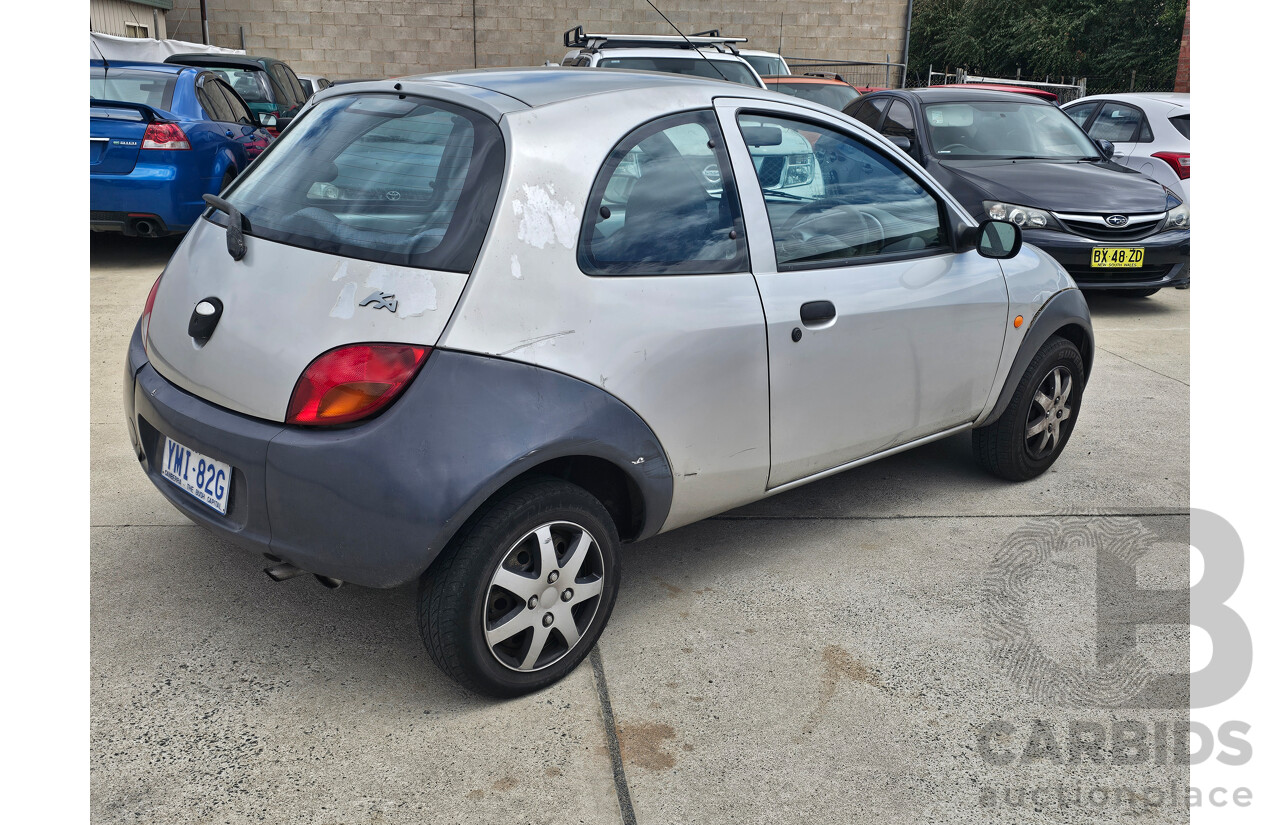 7/2001 Ford KA   3d Hatchback Silver 1.3L
