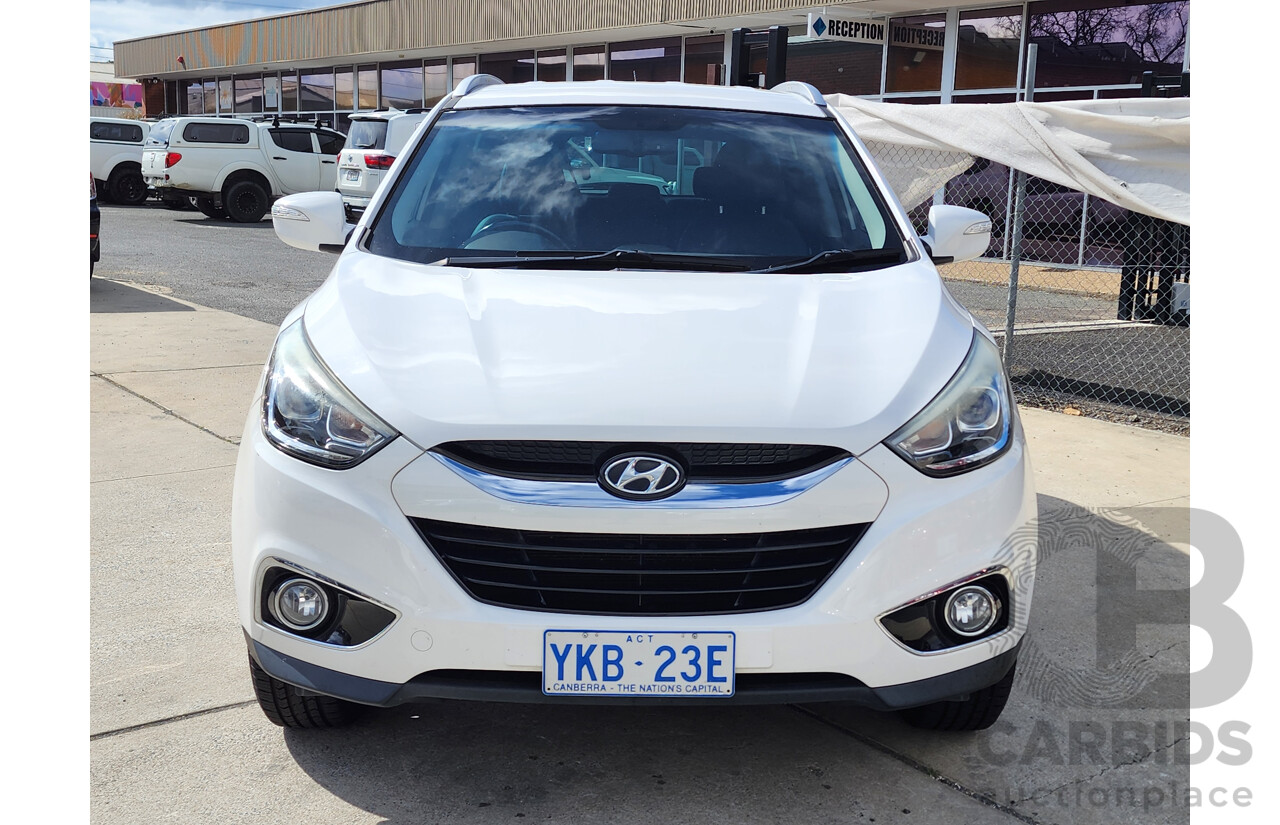 7/2014 Hyundai Ix35 SE (fwd) LM SERIES II 4d Wagon White 2.0L