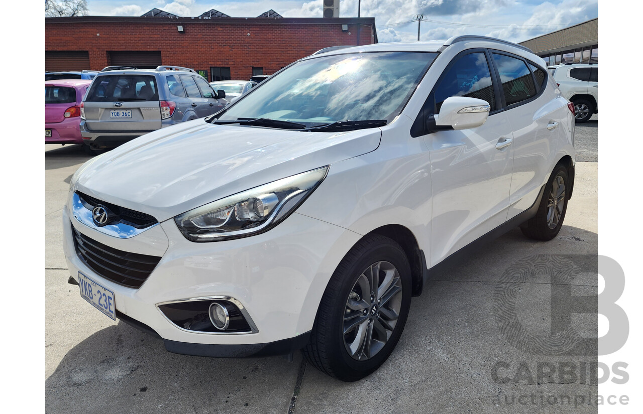 7/2014 Hyundai Ix35 SE (fwd) LM SERIES II 4d Wagon White 2.0L