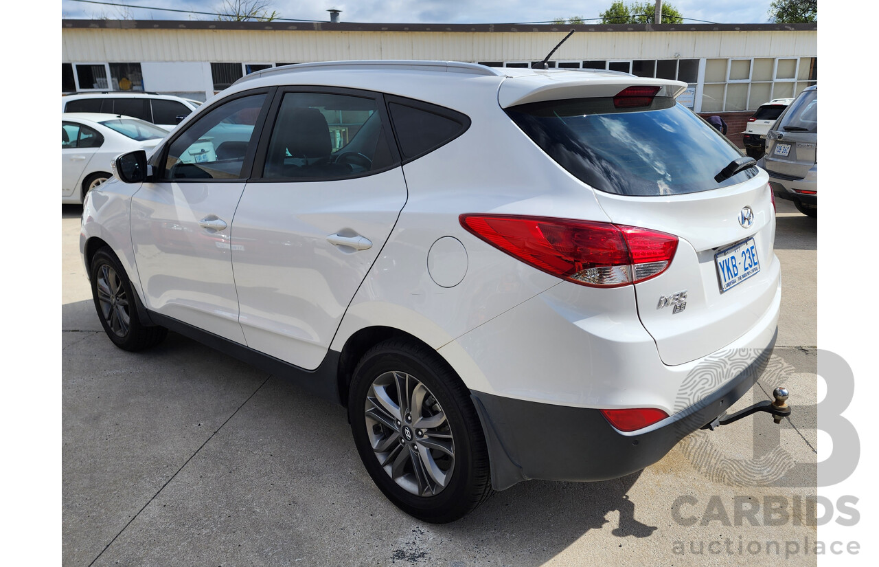 7/2014 Hyundai Ix35 SE (fwd) LM SERIES II 4d Wagon White 2.0L