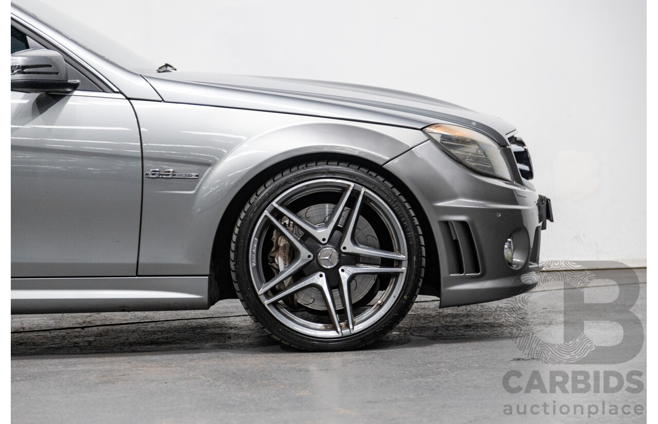 4/2010 Mercedes Benz C63 AMG W204 MY10 4d Sedan Palladium Silver Metallic V8 6.3L