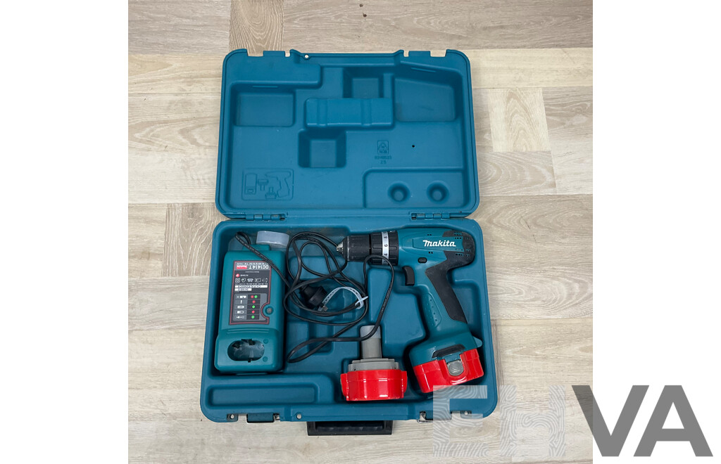 Makita 8281D Drill in Case