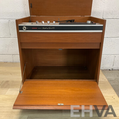 Vintage KRIESLER Q4 Stereo System & Record Player