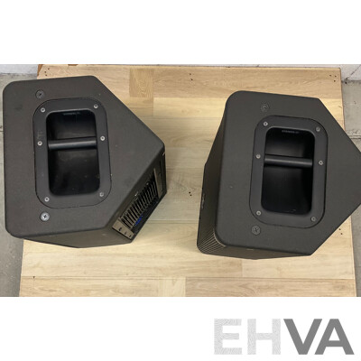 2x YAMAHA DSR112 Powered Speaker