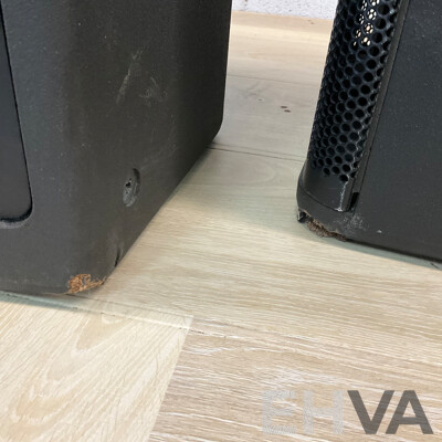 2x YAMAHA DSR112 Powered Speaker