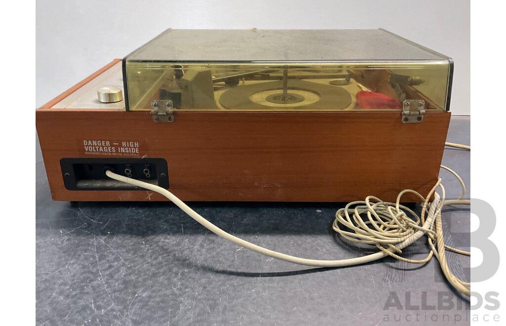 Kriesler Record Player