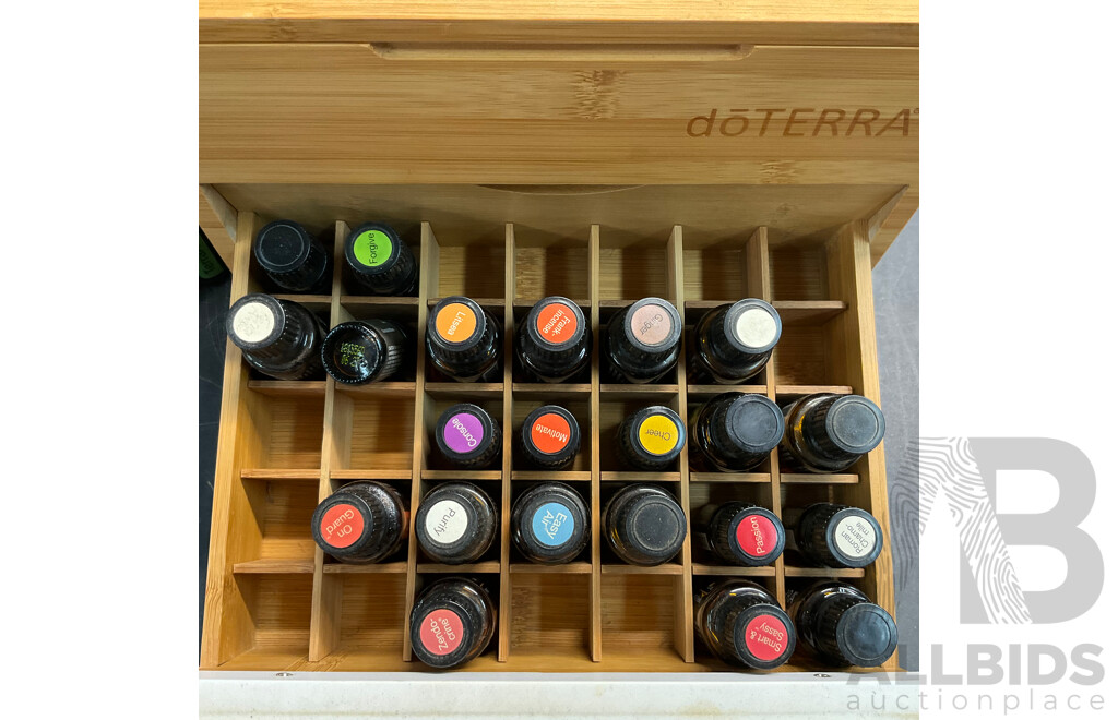 DoTEERA Double Drawer Bamboo Box & Assorted of Oils