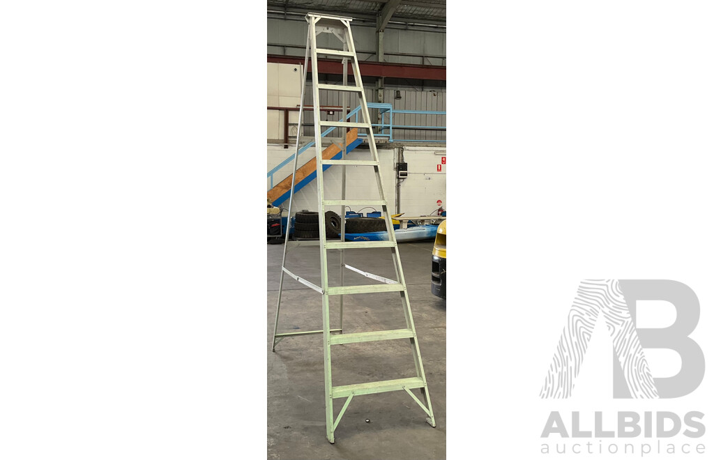 Aluminium Single Sided Step Ladder 300cm