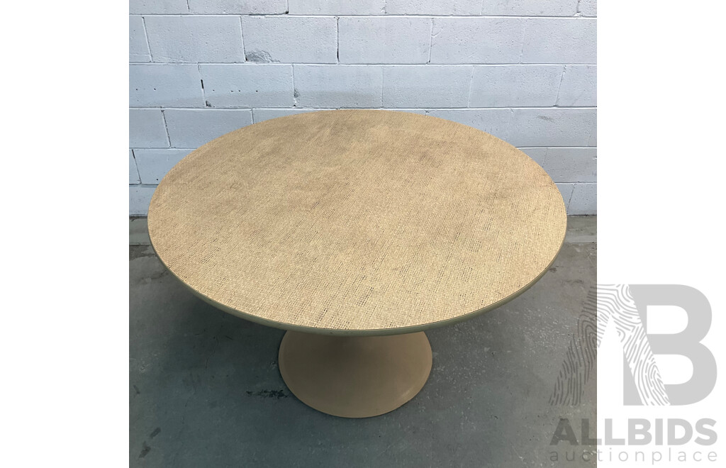 Sebel 5 Piece Hobnob Table and Chairs