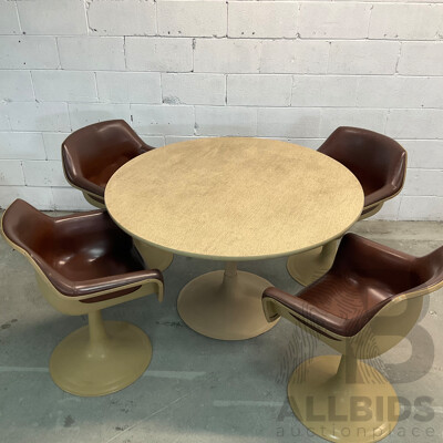 Sebel 5 Piece Hobnob Table and Chairs