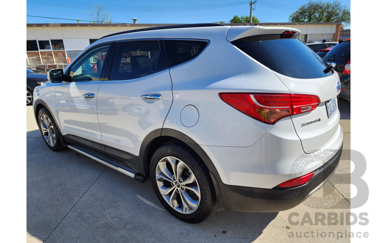 2/2013 Hyundai Santa Fe Highlander CRDi (4x4) DM 4d Wagon White 2.2L