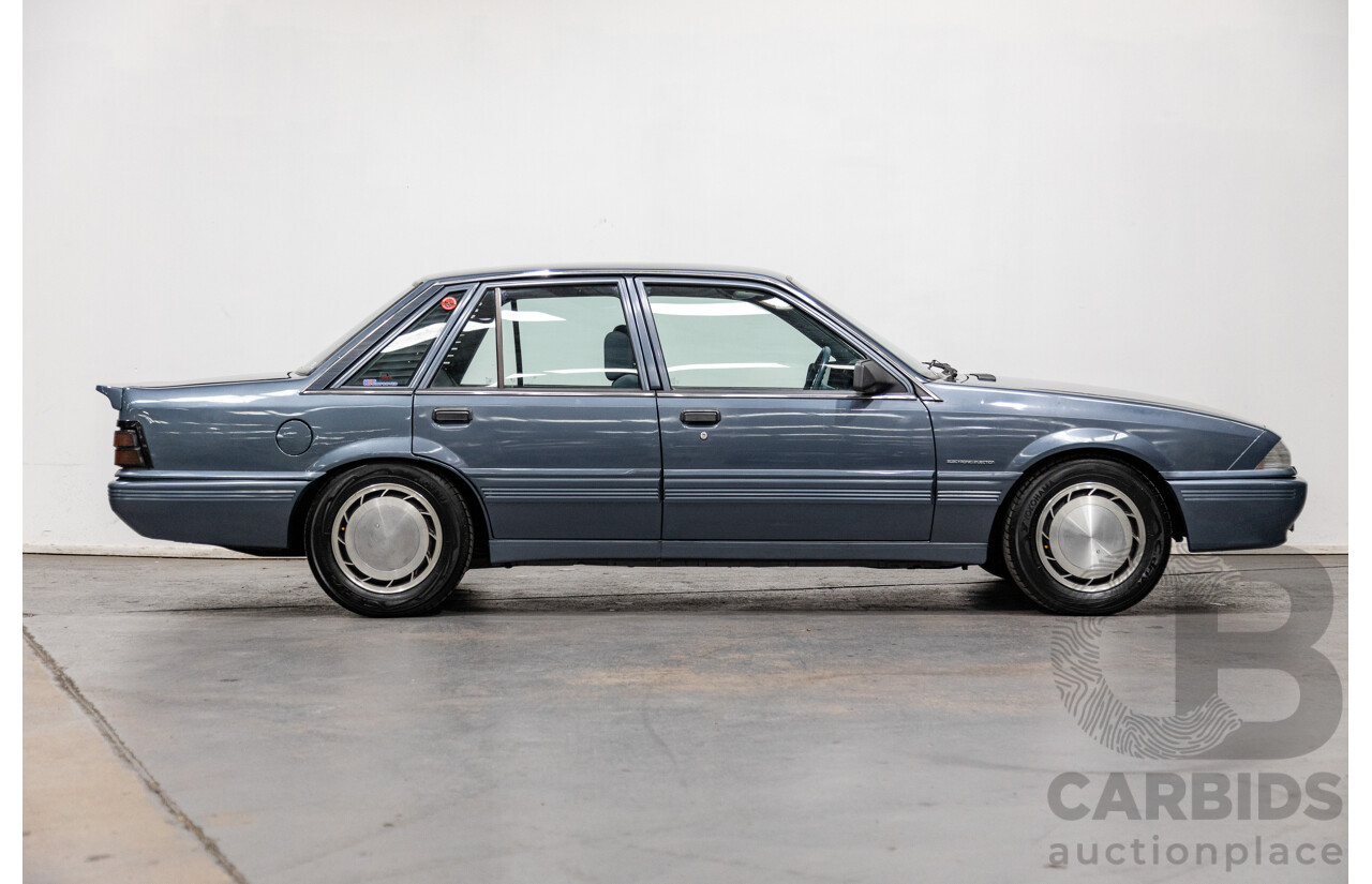 10/1987 Holden Commodore Executive VL HDT Designer Package 4d Sedan Eucumbene Blue V8 5.0L - Modified