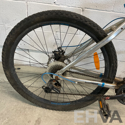 Diamondback Mountain Bike (48cm Frame)