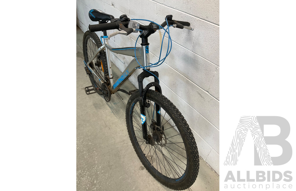 Diamondback Mountain Bike 48cm Lot 1567849 ALLBIDS