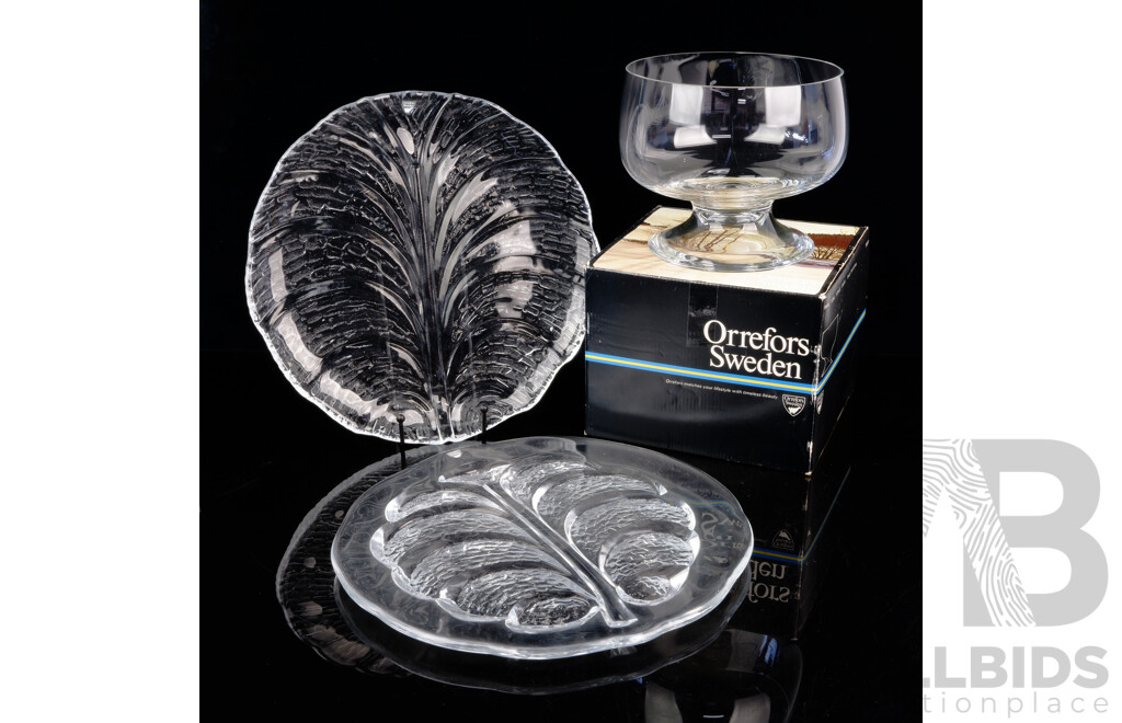 Two Retro Mid Century Orrefors Glass Leaf From Platters Along with Serving Coupe by Nils Landberg in Original Box