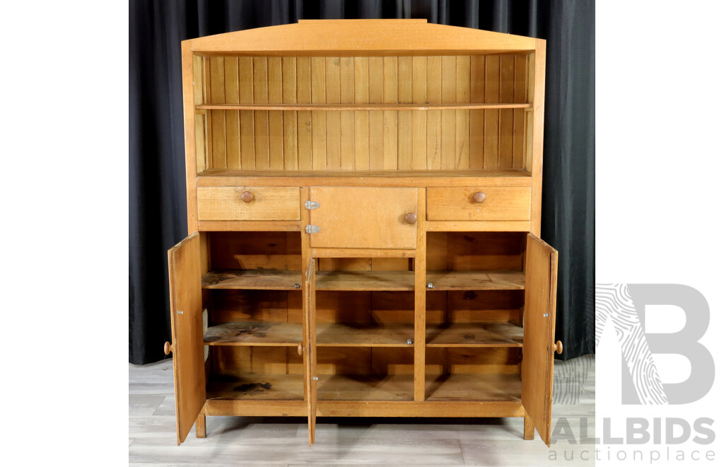 Art Deco Silky Oak Kitchen Cabinet/Meat Safe