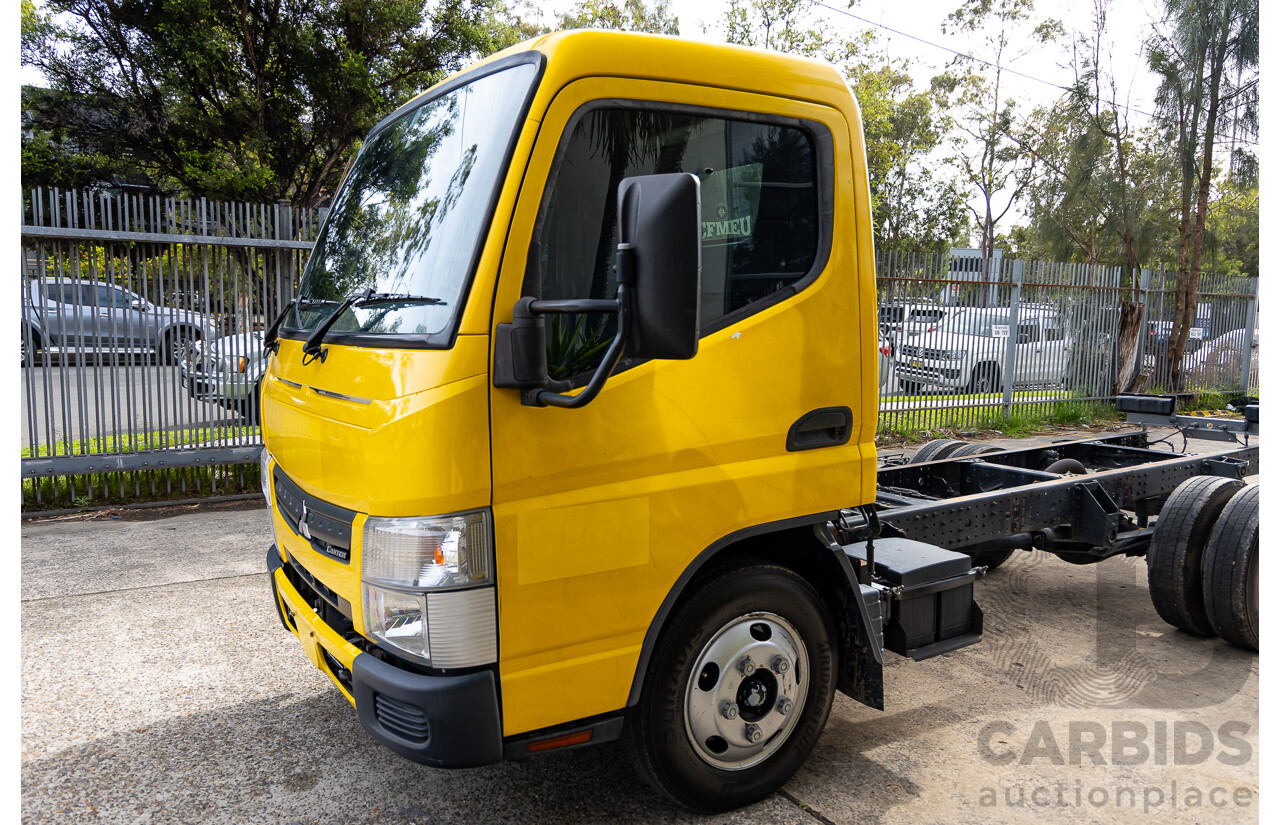 12/2015 Mitsubishi Canter L 7/800 4x2 Cab Chassis 2d Truck Turbo Diesel 3.0L