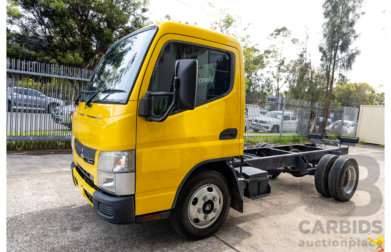 12/2015 Mitsubishi Canter L 7/800 4x2 Cab Chassis 2d Truck Turbo Diesel 3.0L