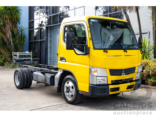 12/2015 Mitsubishi Canter L 7/800 4x2 Cab Chassis 2d Truck Turbo Diesel 3.0L