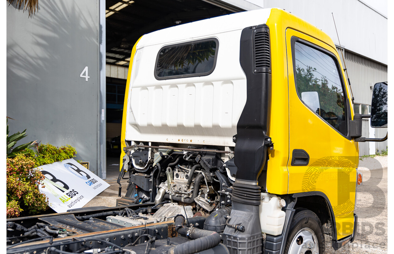 02/2016 Mitsubishi Canter L 7/800 4x2 Cab Chassis 2d Truck Turbo Diesel 3.0L