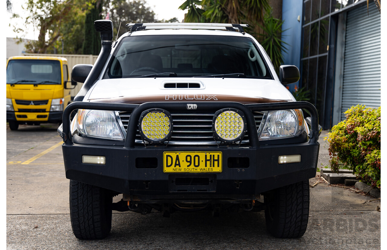 3/2007 Toyota Hilux SR KUN16R 06 Upgrade Dual Cab P/Up Glacier White Turbo Diesel 3.0L