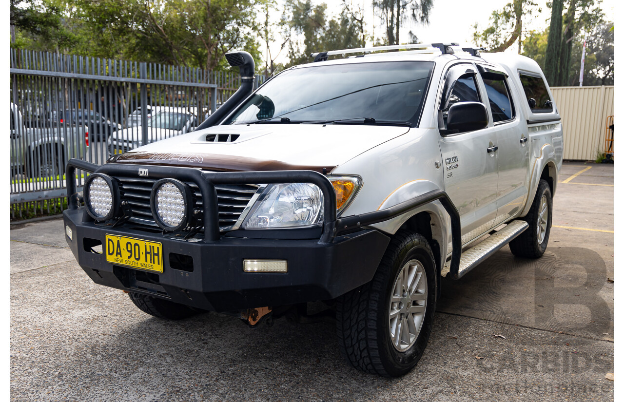 3/2007 Toyota Hilux SR KUN16R 06 Upgrade Dual Cab P/Up Glacier White Turbo Diesel 3.0L