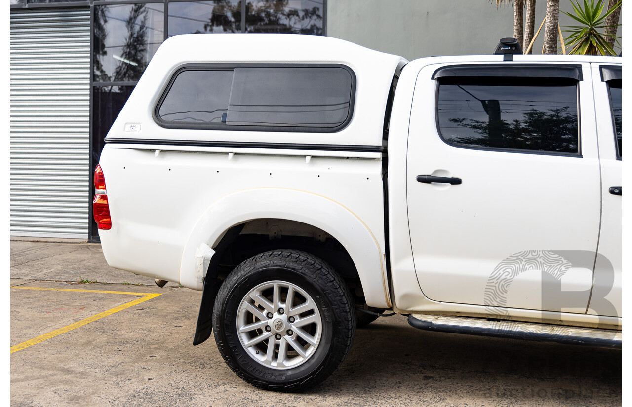 3/2007 Toyota Hilux SR KUN16R 06 Upgrade Dual Cab P/Up Glacier White Turbo Diesel 3.0L