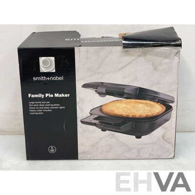 Smith and Noble Family Pie Maker - Brand New