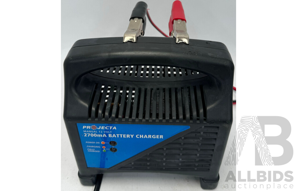 Projecta 2700mA Battery Charger