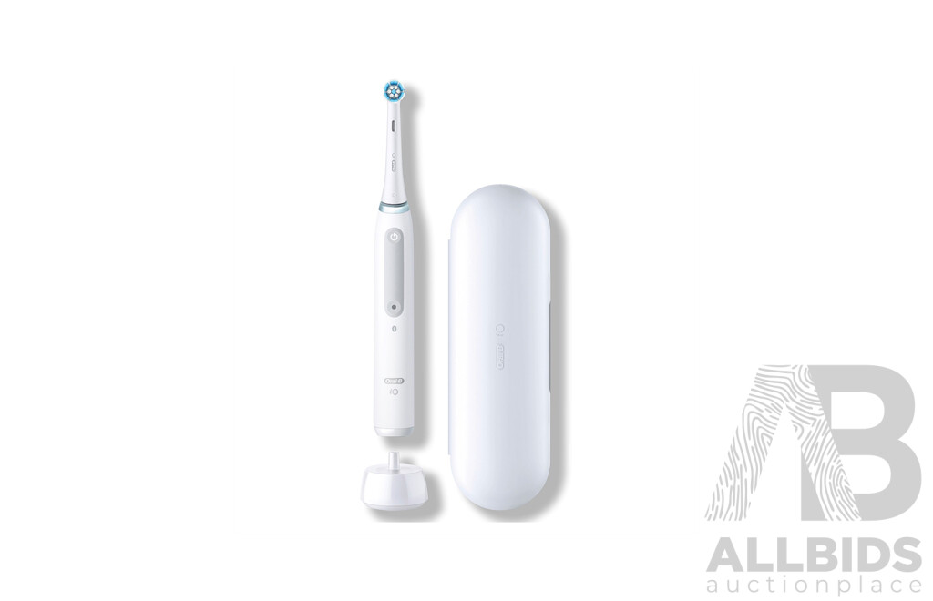 Oral-B IO Series 4 White Electric Toothbrush - Brand New - RRP $149