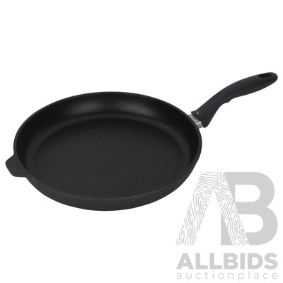 Swiss Diamond 32cm Frying Pan - Brand New - RRP $335