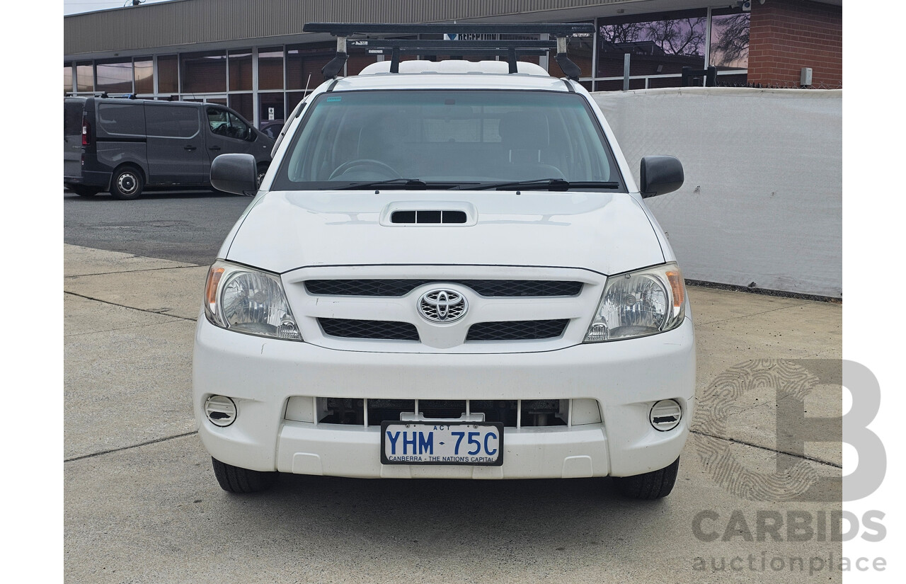 7/2006 Toyota Hilux SR KUN16R Dual Cab P/Up White 3.0L